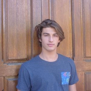 Meet your Posher, Leo